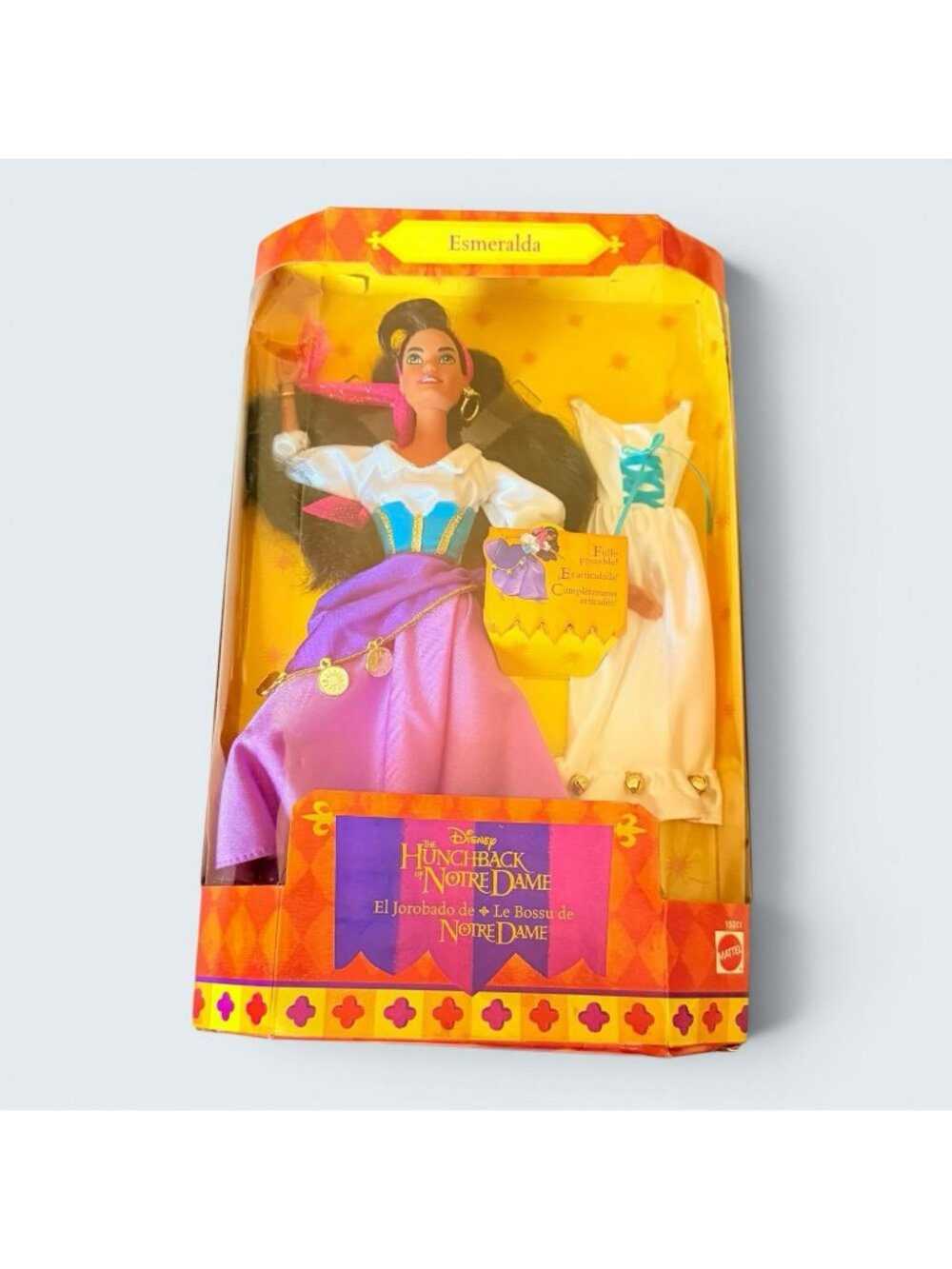 1995 Disney The Hunchback Of Notre Dame Esmeralda Doll Mattel New in Box